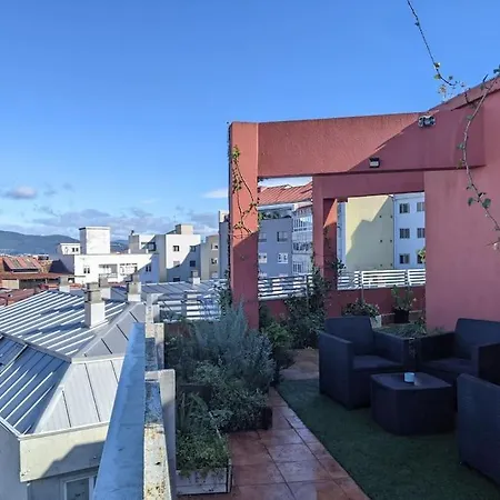 Apartamento ático Con Terraza En El Corazón De *