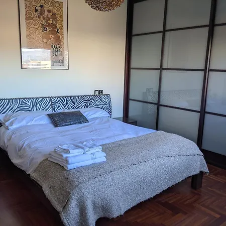 Atico Con Terraza En El Corazon De *