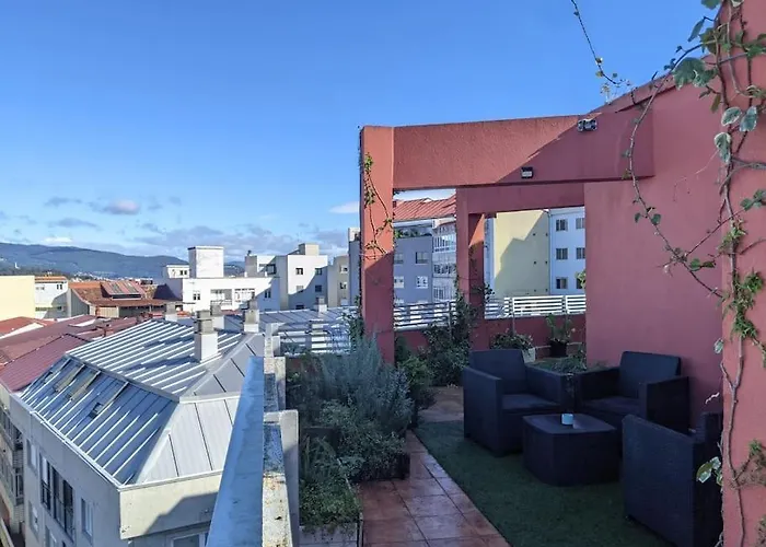 Lejlighed Atico Con Terraza En El Corazon De *