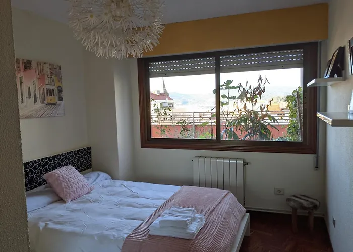 Atico Con Terraza En El Corazon De Lejlighed