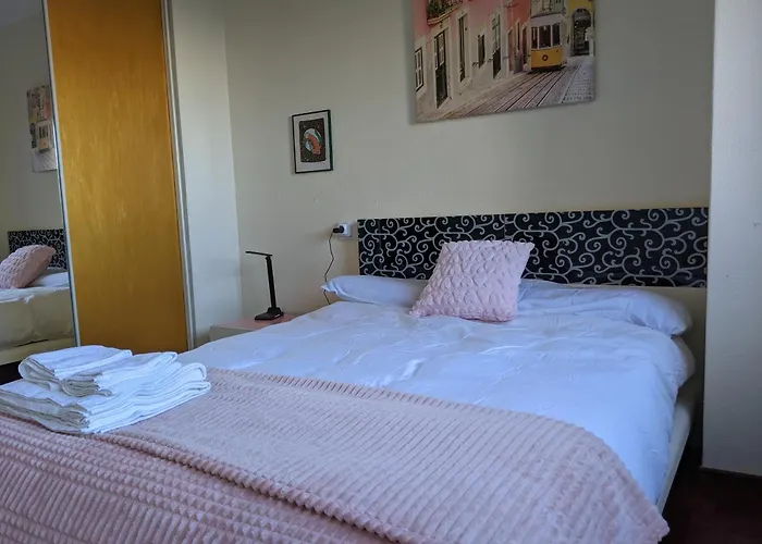 Atico Con Terraza En El Corazon De *