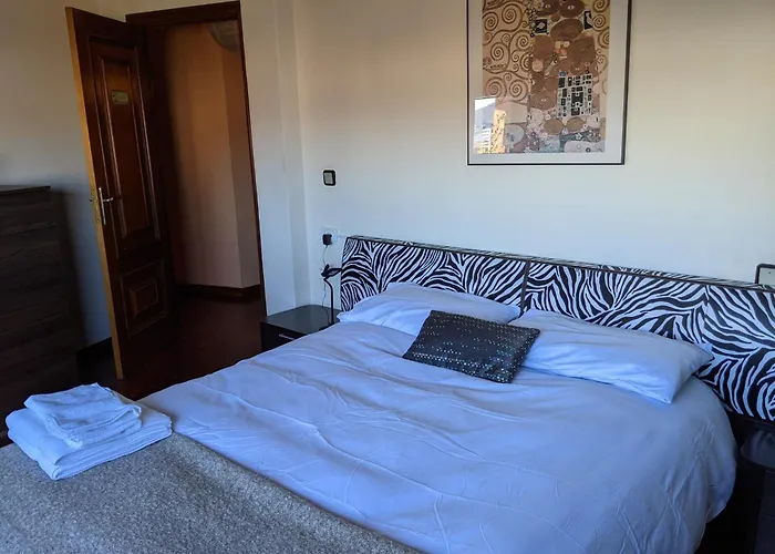 Atico Con Terraza En El Corazon De 아파트 비고